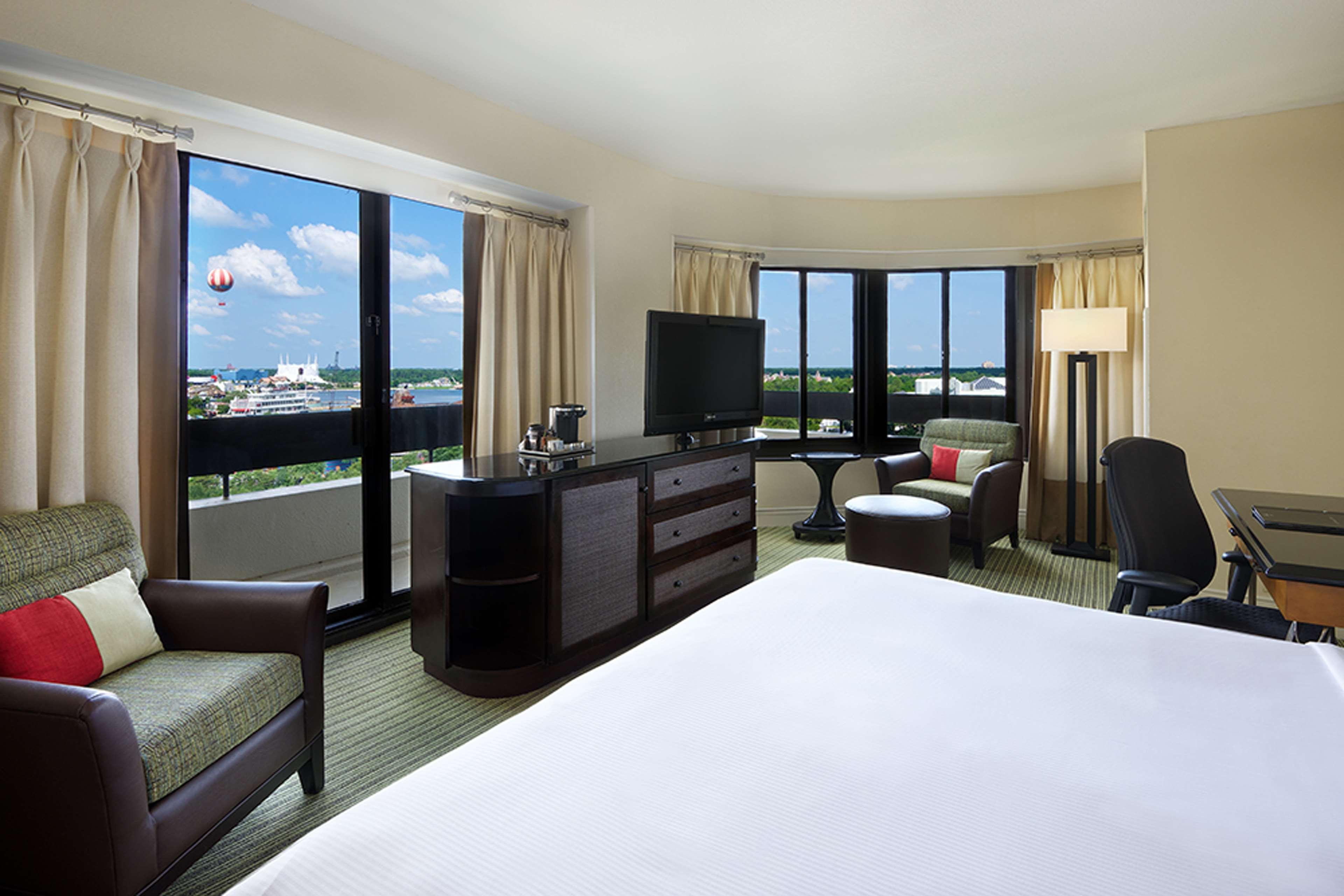 Hilton Orlando Lake Buena Vista - Disney Springs™ Area Екстериор снимка
